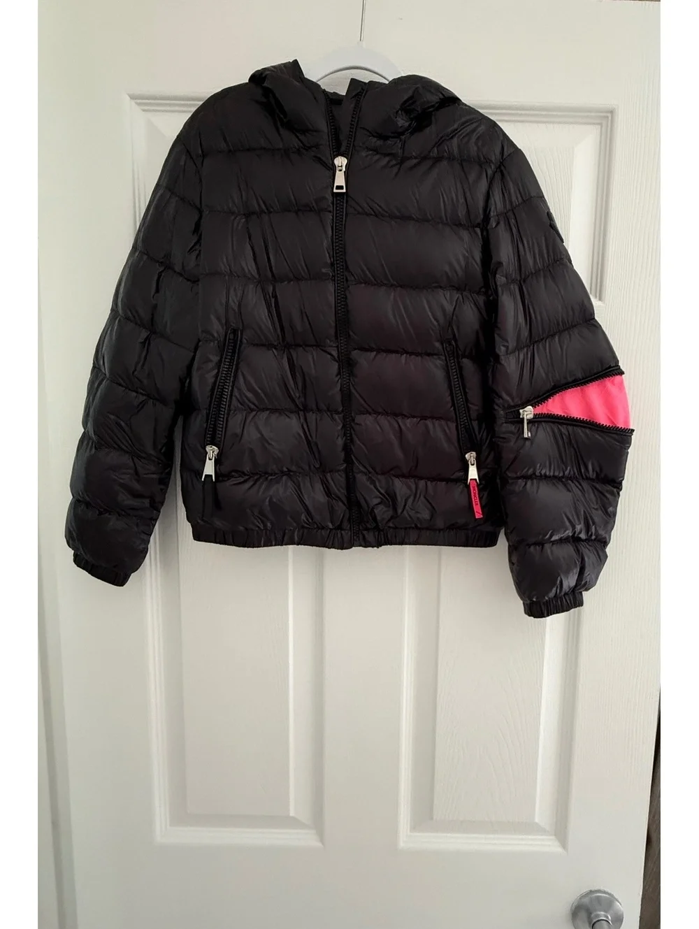Moncler Girls Black Lightweight Down Puffer Jacket Hooded Pink Zip Size 10Y
